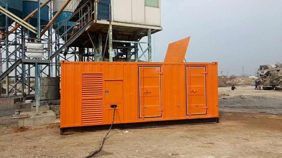 清新出租发电机-在寒冷地区使用康明斯柴油发电机时要注意哪些问题