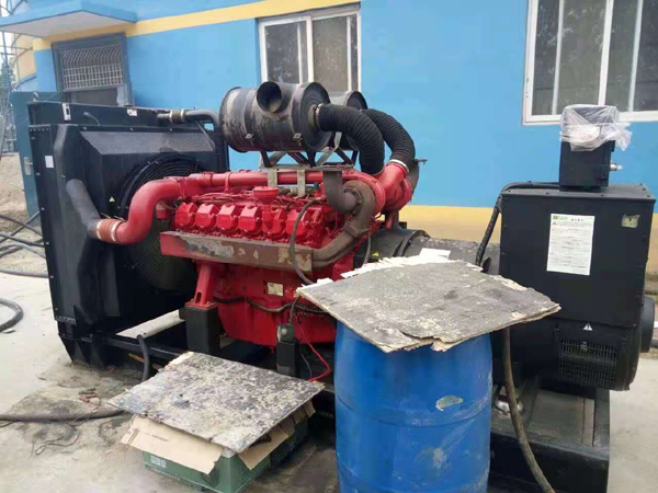 清新租赁发电机-柴油发电机组的齿轮箱和发电机温升控制