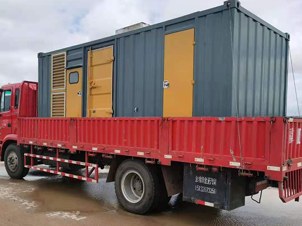 清新发电机出租控制系统的使用和维护成本高吗？