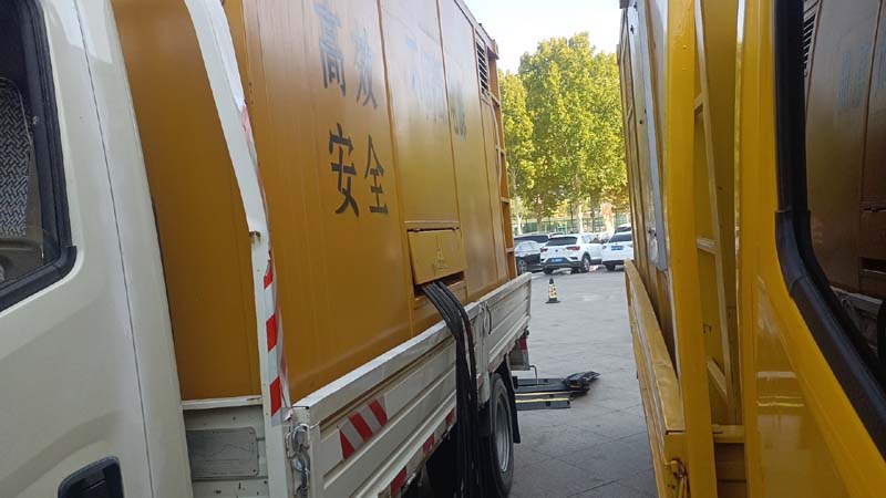 清新如何判断柴油发电机组和UPS电源的切换时间是否符合要求？