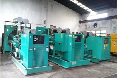 清新如何判断汽油发电机组电瓶的使用寿命？